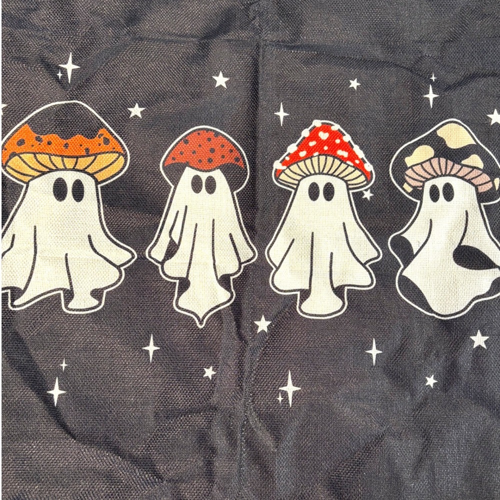 Ghost Mushroom Halloween Pillow‎ Cover Black Cottagecore Spooky Decor 18x18 NWOT - Picture 3 of 7
